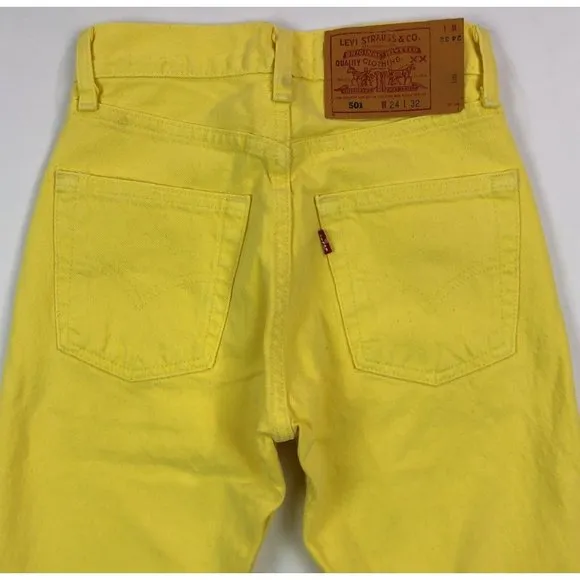 Levis 501 For Women 24x32 Yellow Jeans VTG Button Fly Straight Leg Made In USA