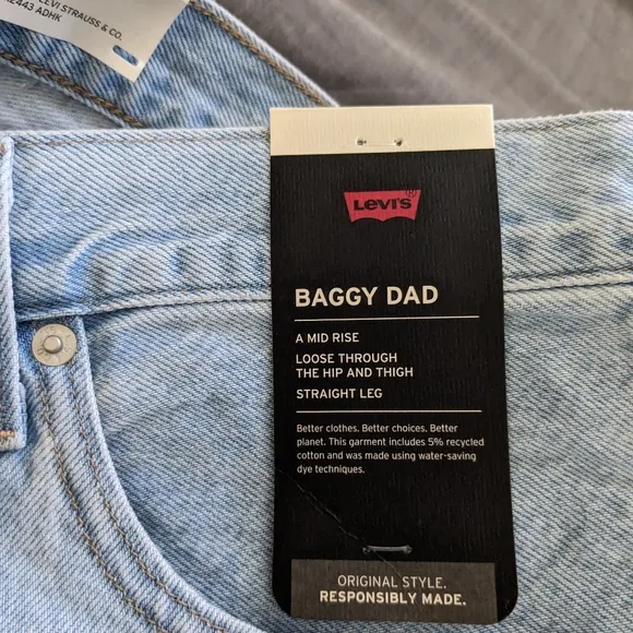 Levi's Baggy Dad Jeans in Light Sugar