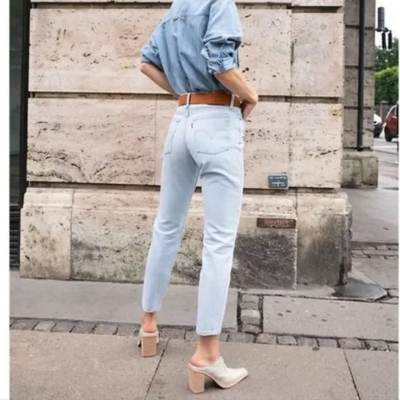 Levi's NWT Wedgie High Rise Jeans - Lost Signal