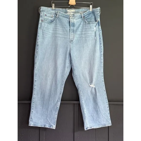 Levis Ribcage Straight High Rise Jeans in Samba Done Light Wash Plus Size 22W