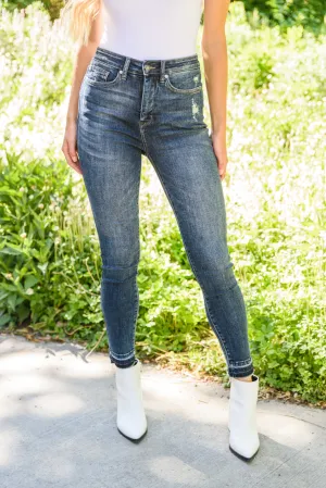 Lily Hi-Waisted Tummy Control Jeans by Judy Blue