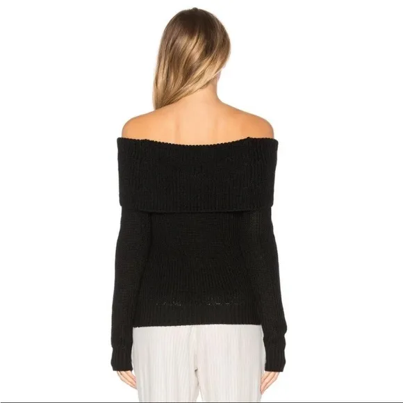 LOVERS   FRIENDS Off The Shoulder Sweater Top Sz: Large