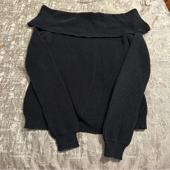 LOVERS   FRIENDS Off The Shoulder Sweater Top Sz: Large