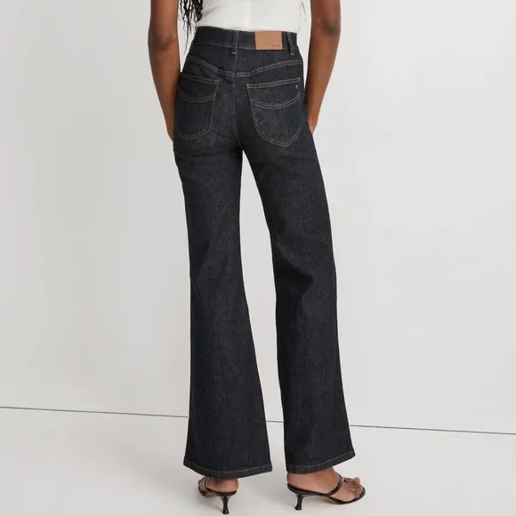 Madewell 11” High Rise Flare Jeans Durland Dark Wash DM6983 Size 25 petite