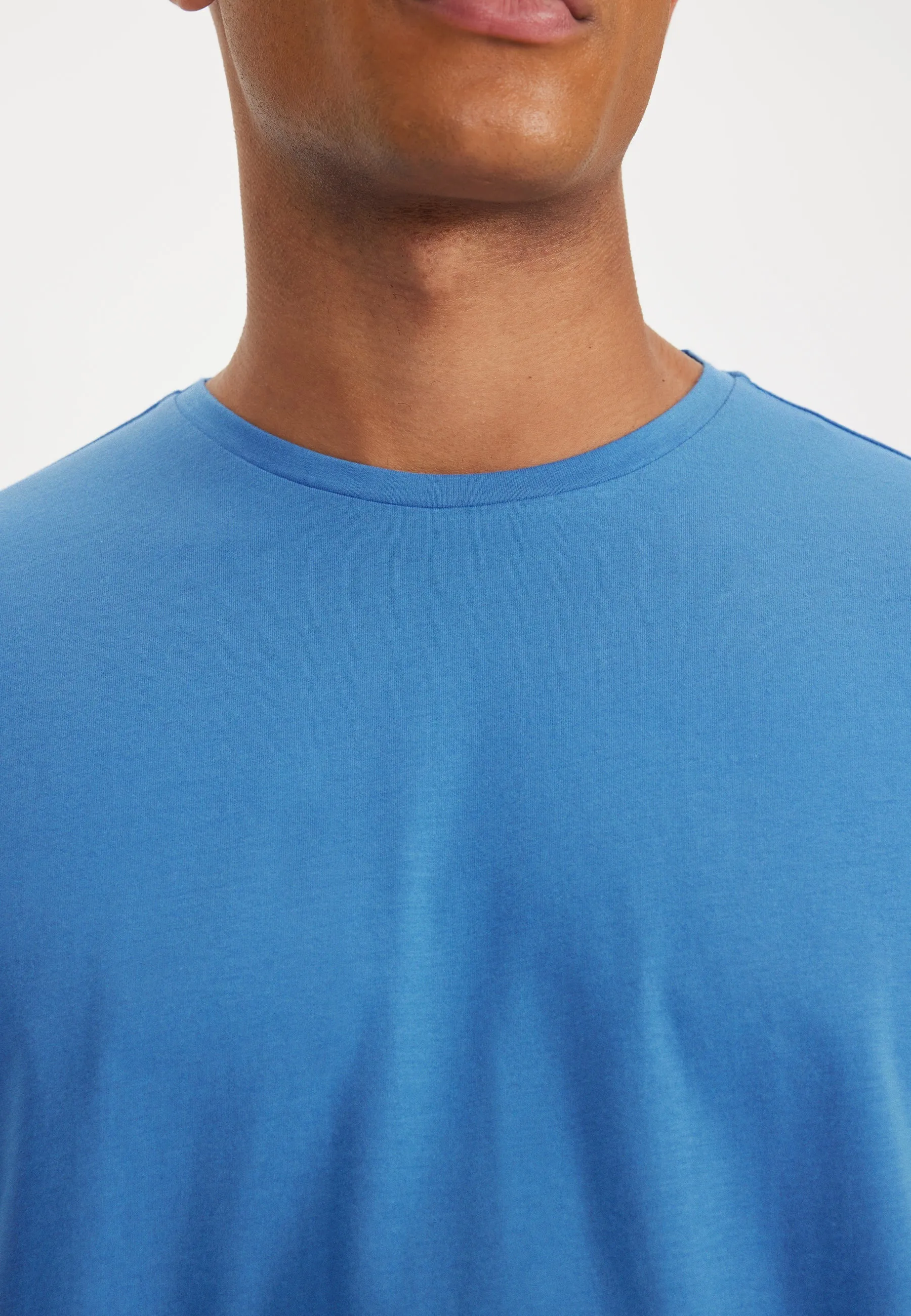 Mavi Bisiklet Yaka Oversize Fit Pamuklu Basic Erkek T-Shirt THOMAS