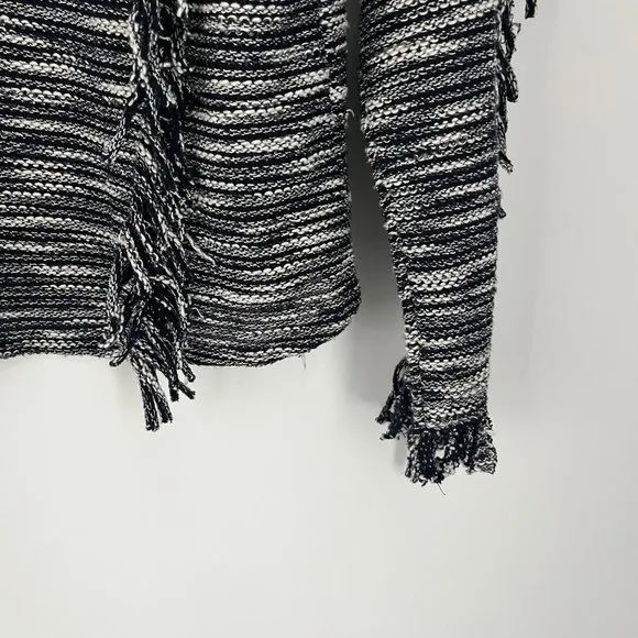 Misa Los Angeles Black White Fringe Detail Knit Pullover Sweater X-Small XS
