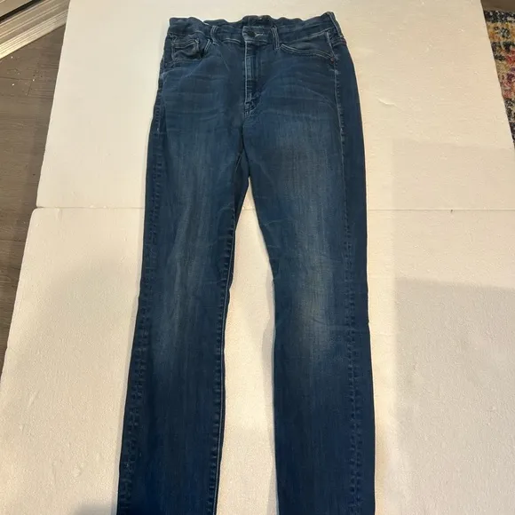 Mother high waisted looker ankle jeans in the road to paradise