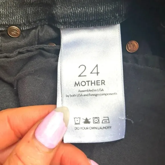 MOTHER The High Waisted Looker Jeans Black Hawk Size 24​
