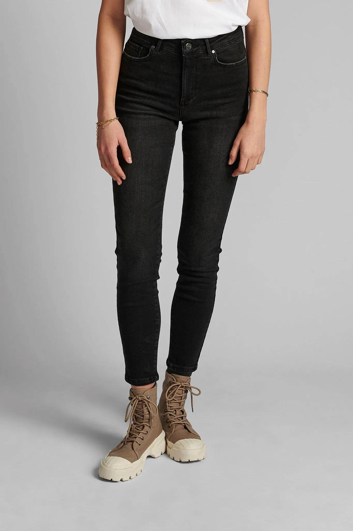 NUCANYON JEANS - Caviar