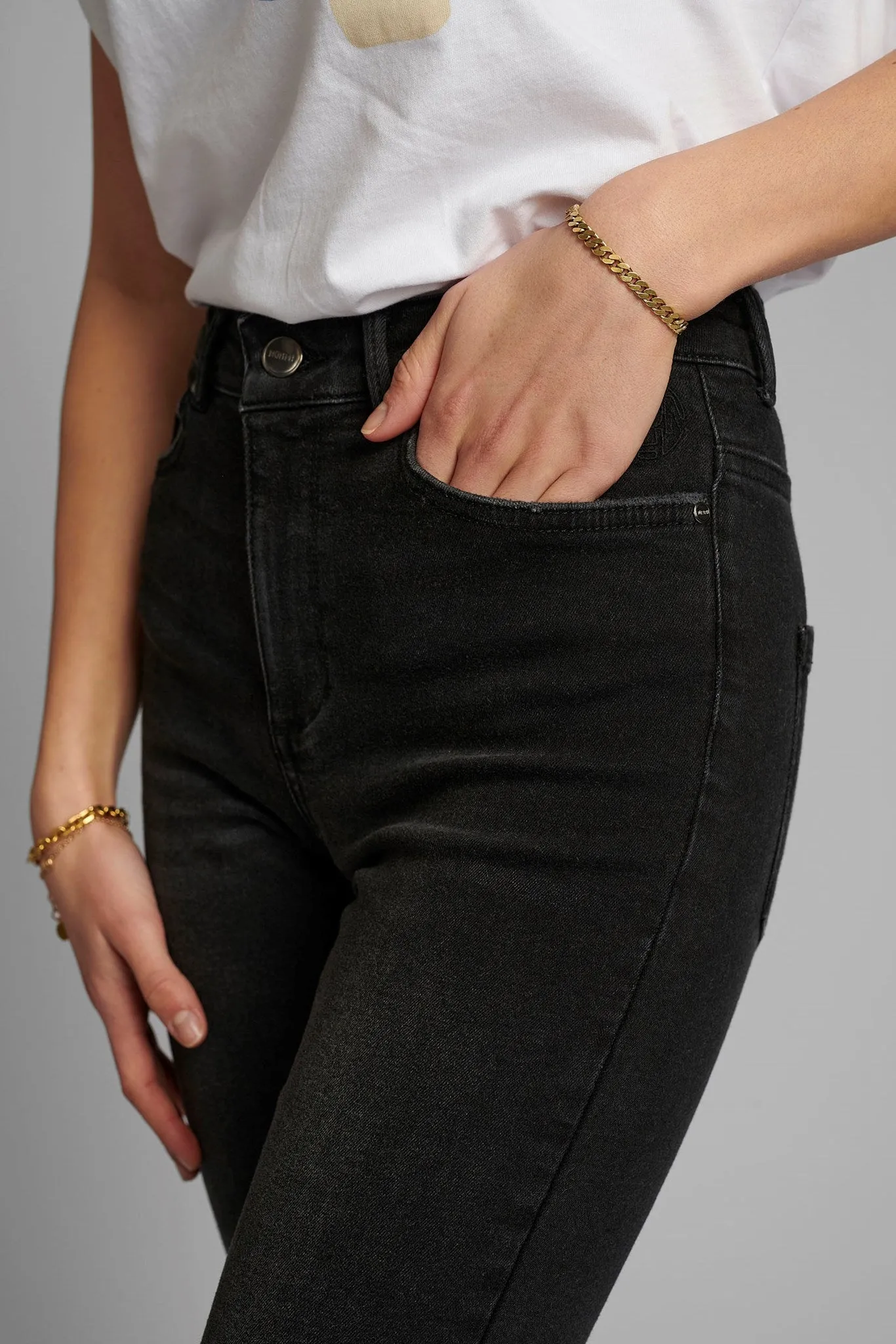 NUCANYON JEANS - Caviar