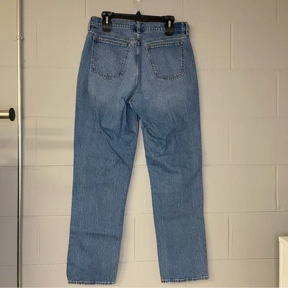 NWT Abercrombie &amp; Fitch The ‘90s Straight Mid Rise Curve Love Size 10/30 Long
