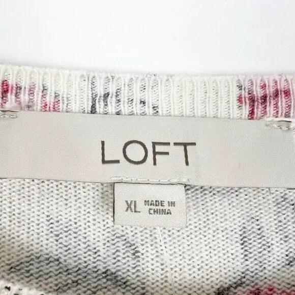 NWT Ann Taylor LOFT Floral Tipped Long Sleeve Crew Neck Sweater. Size XL