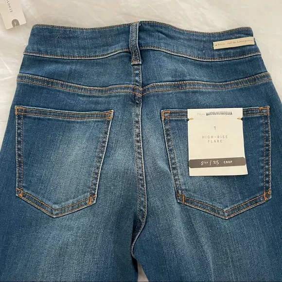NWT Anthropologie Pilcro and the Letterpress High Rise Flare Crop Jeans Size 25