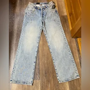 NWT BLANK NYC CUSTOM JEWELED CROP JEANS SIZE 24