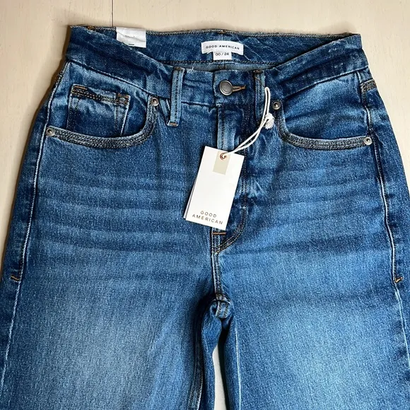 NWT - Good American Distressed Jeans - Size 00 / 24