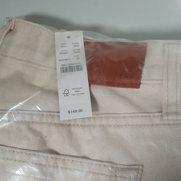 NWT J. Crew Slouchy Boyfriend Jeans in Ecru