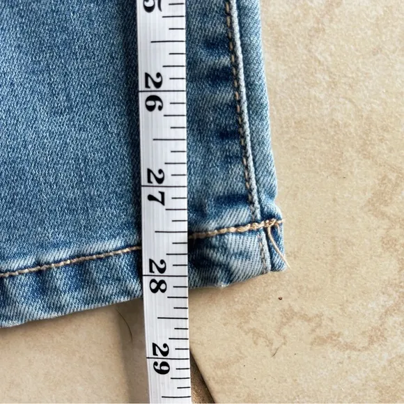 NWT Joe’s Jeans Lara Mid Rise Straight Ankle Jeans - 24