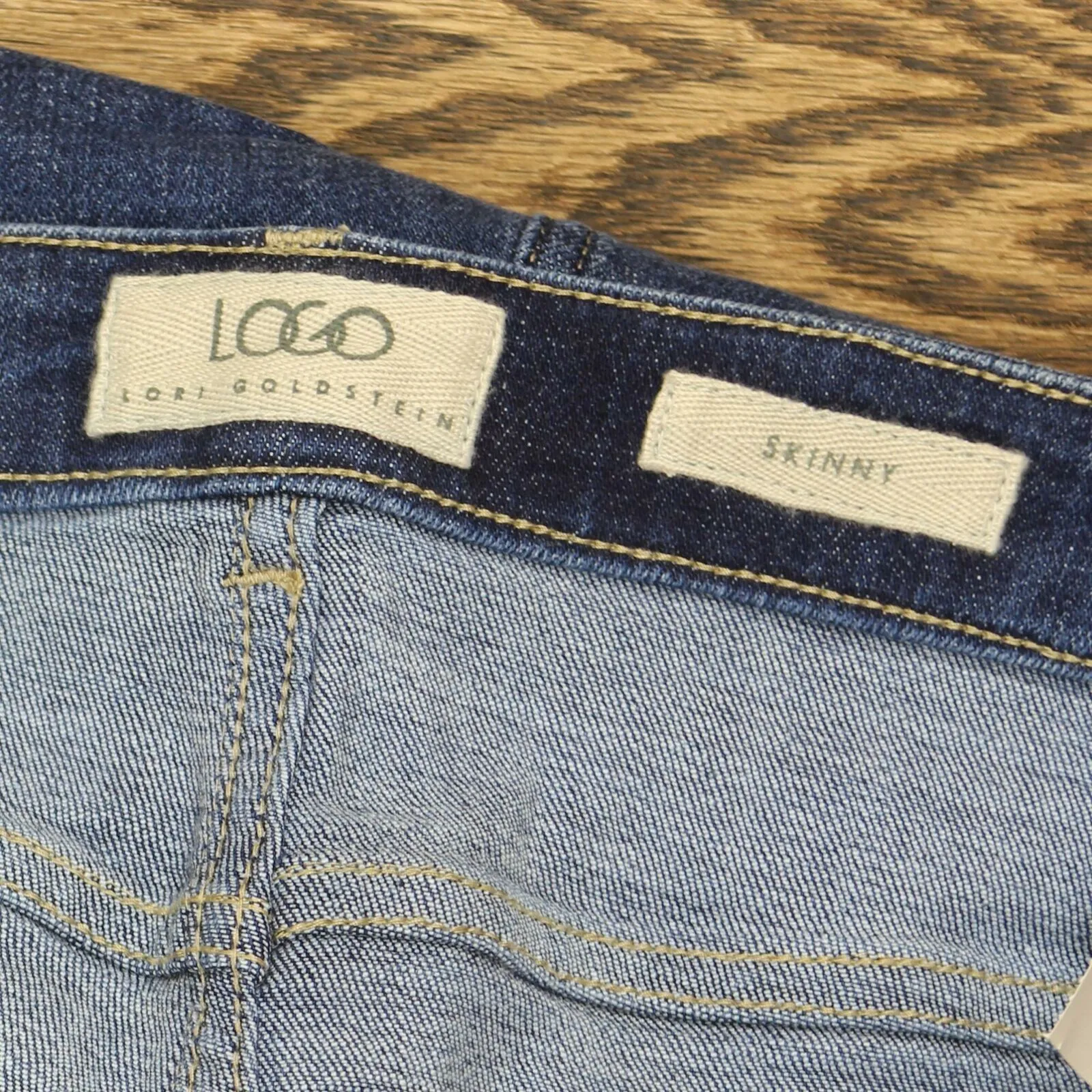 NWT LOGO By Lori Goldstein Plus Skinny Leg High Waisted Jeans. A309792 20W