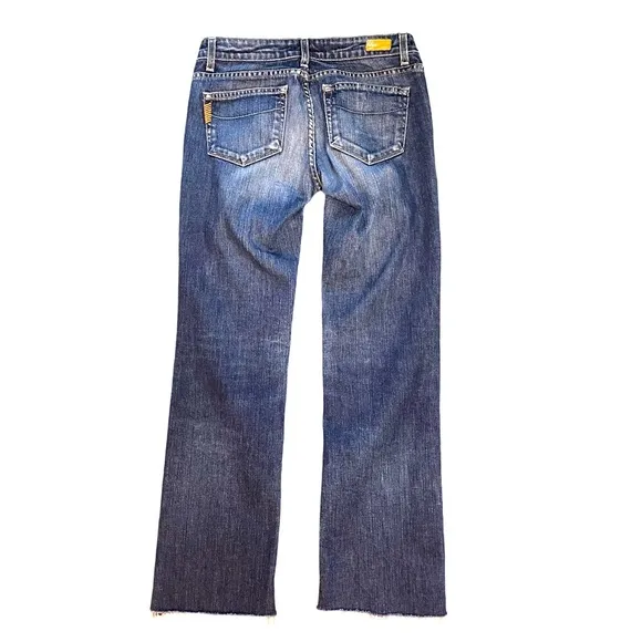Paige Melrose Straight Leg Low Rise Blue Denim Jeans with Frayed Hem. Size 27
