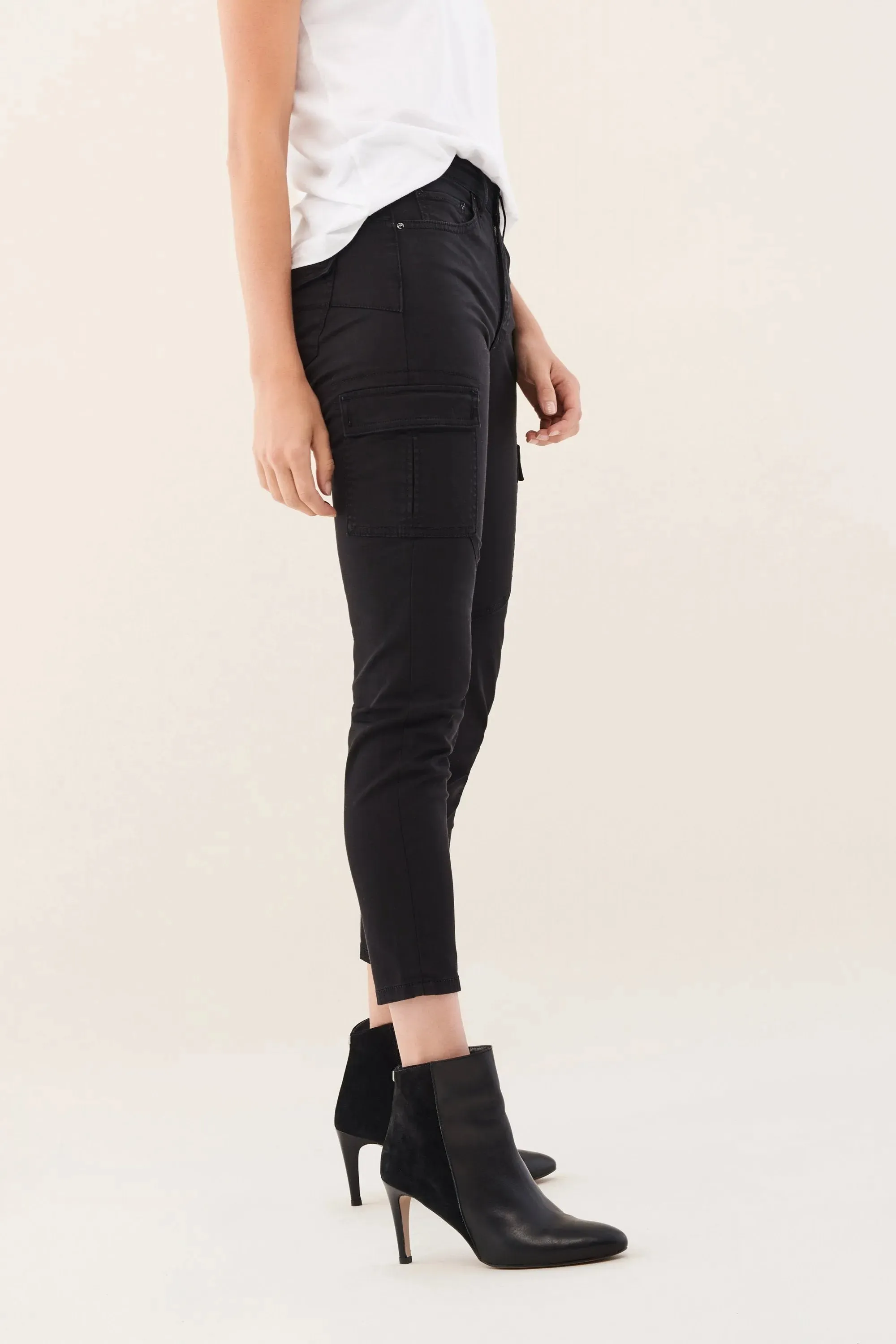 PANTALONES CARGO SECRET GLAMOUR CAPRI EN SARGA