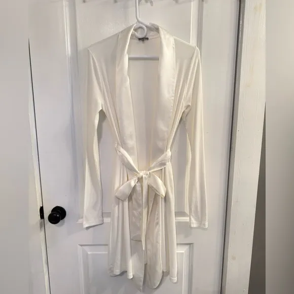 PJ Harlow Elijah Robe Rib Knit Long-Sleeve Satin Trim &amp; Belt Pearl Ivory White