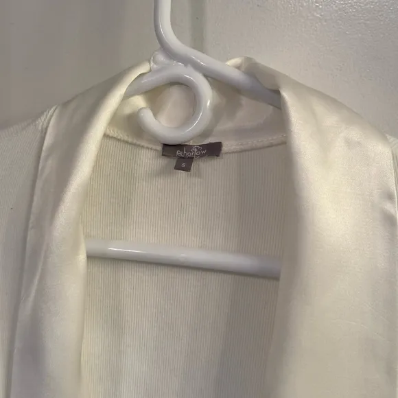 PJ Harlow Elijah Robe Rib Knit Long-Sleeve Satin Trim &amp; Belt Pearl Ivory White