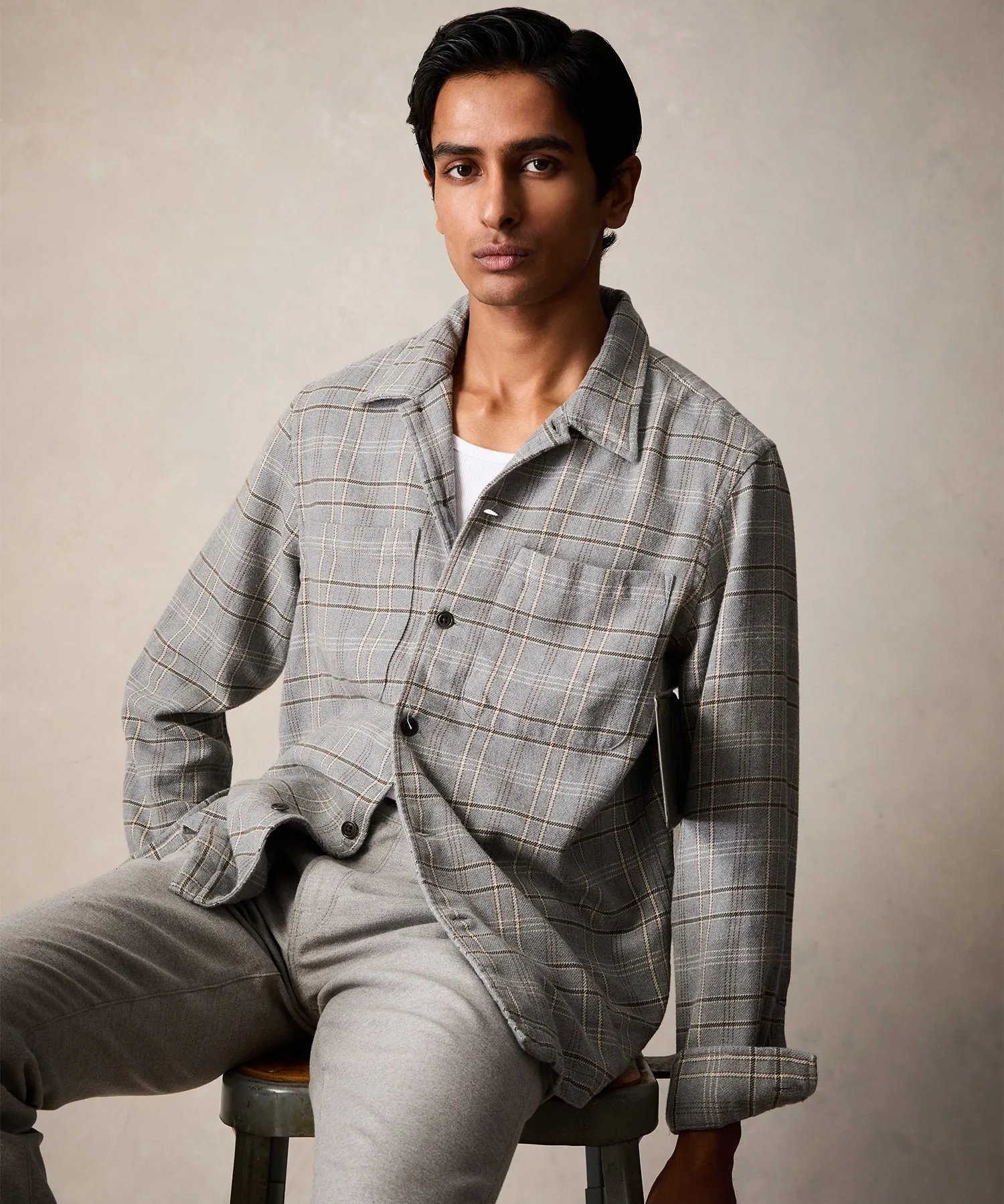 Relaxed Fit Plaid Flannel Overshirt in Light Grey