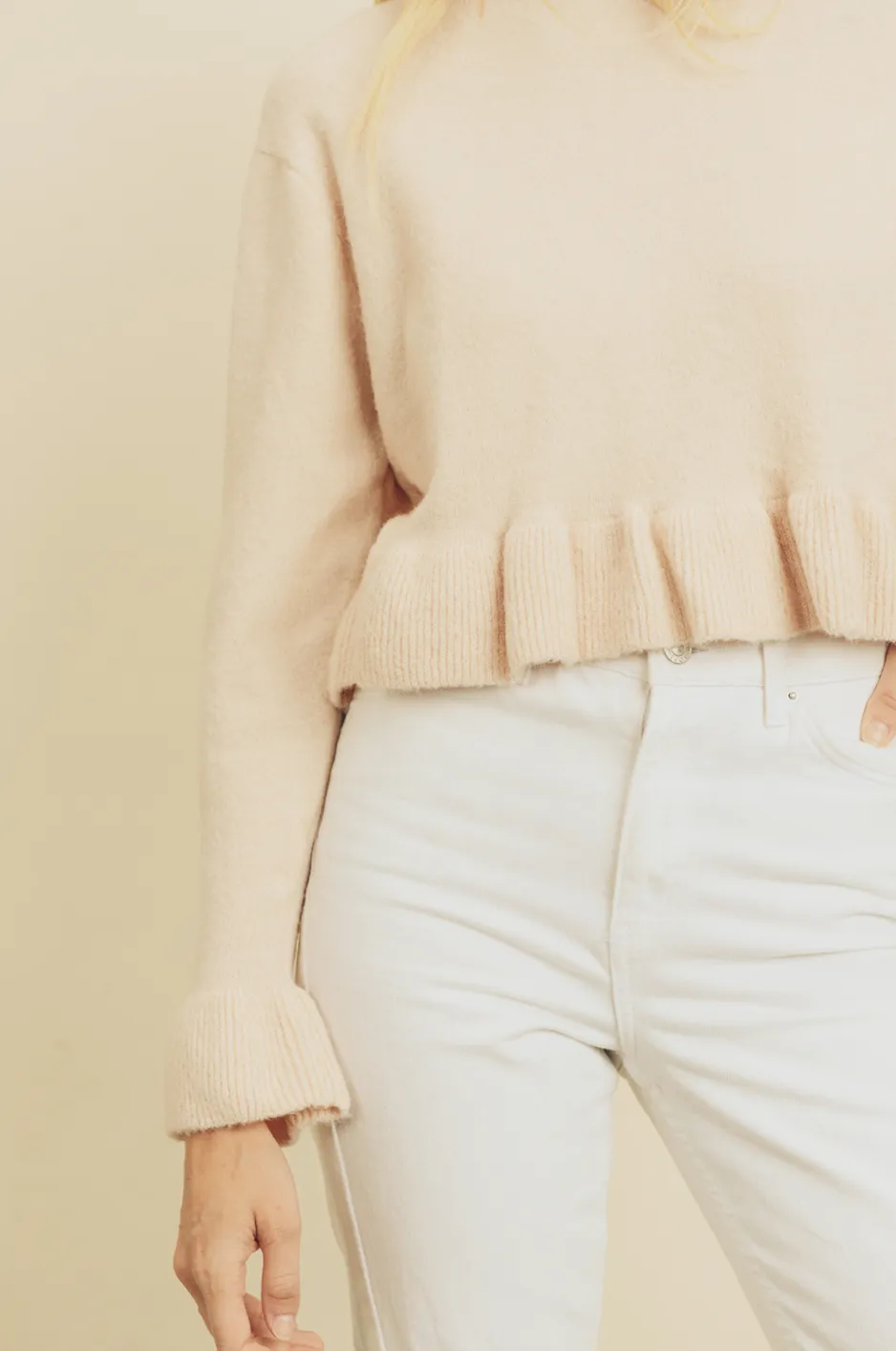 Ruffled Hem Pullover Sweater