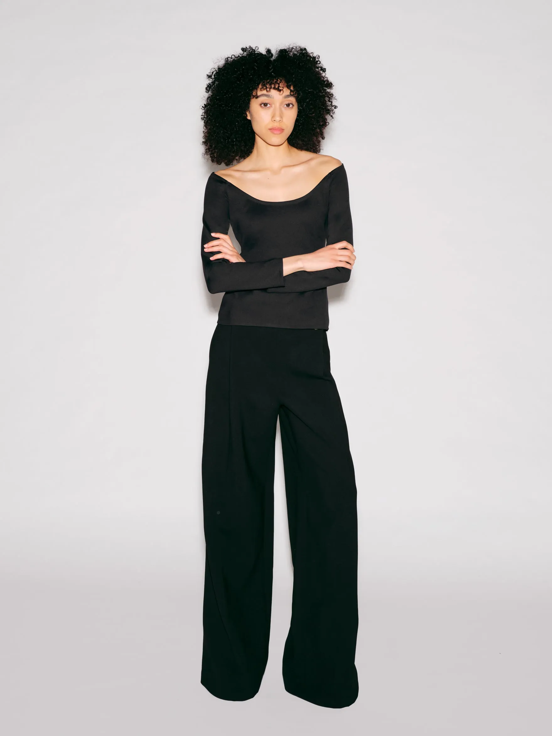 SCOOP NECK OFF THE SHOULDER TOP