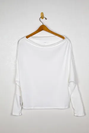 Six/Fifty Off the Shoulder Top