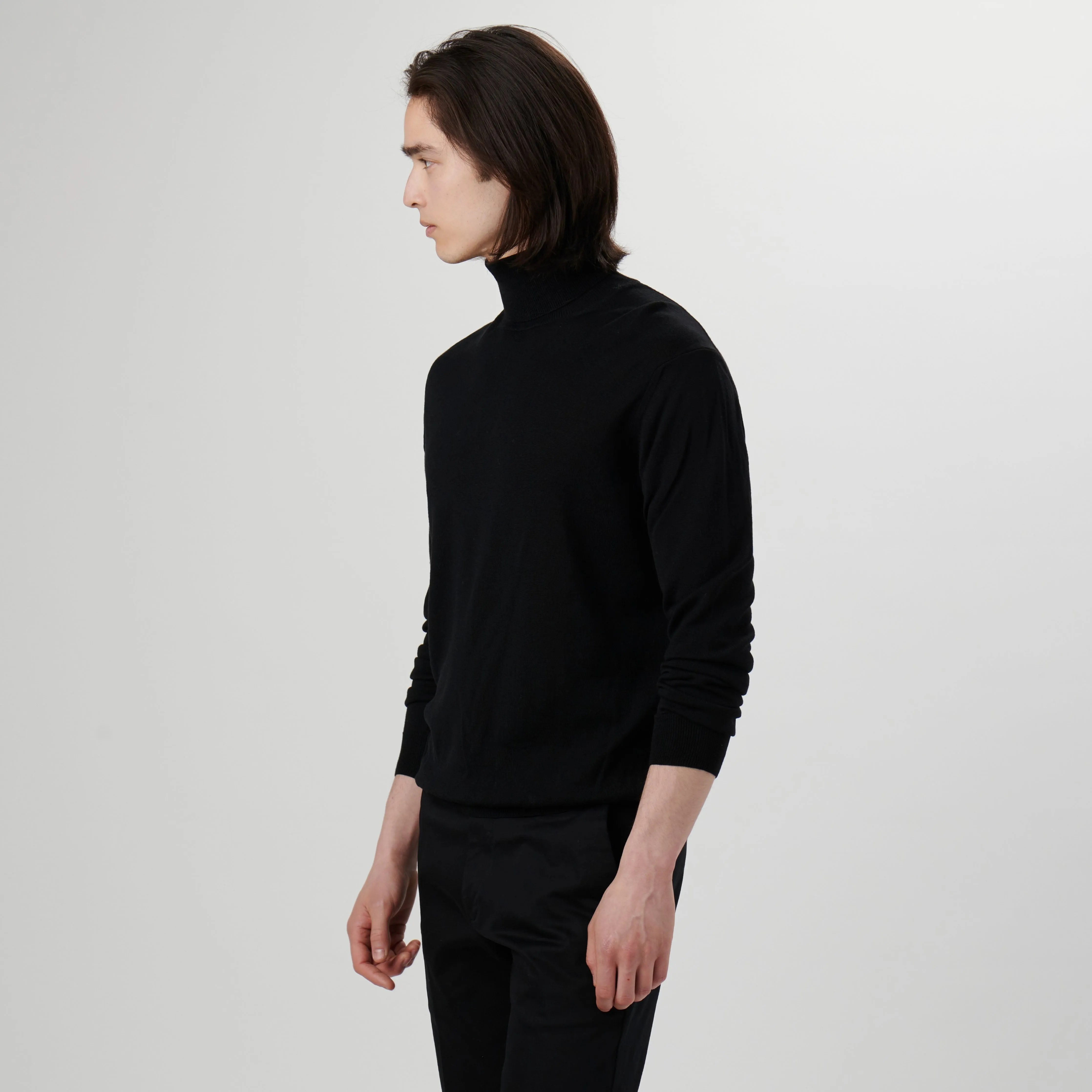Super Merino Solid Turtleneck Sweater