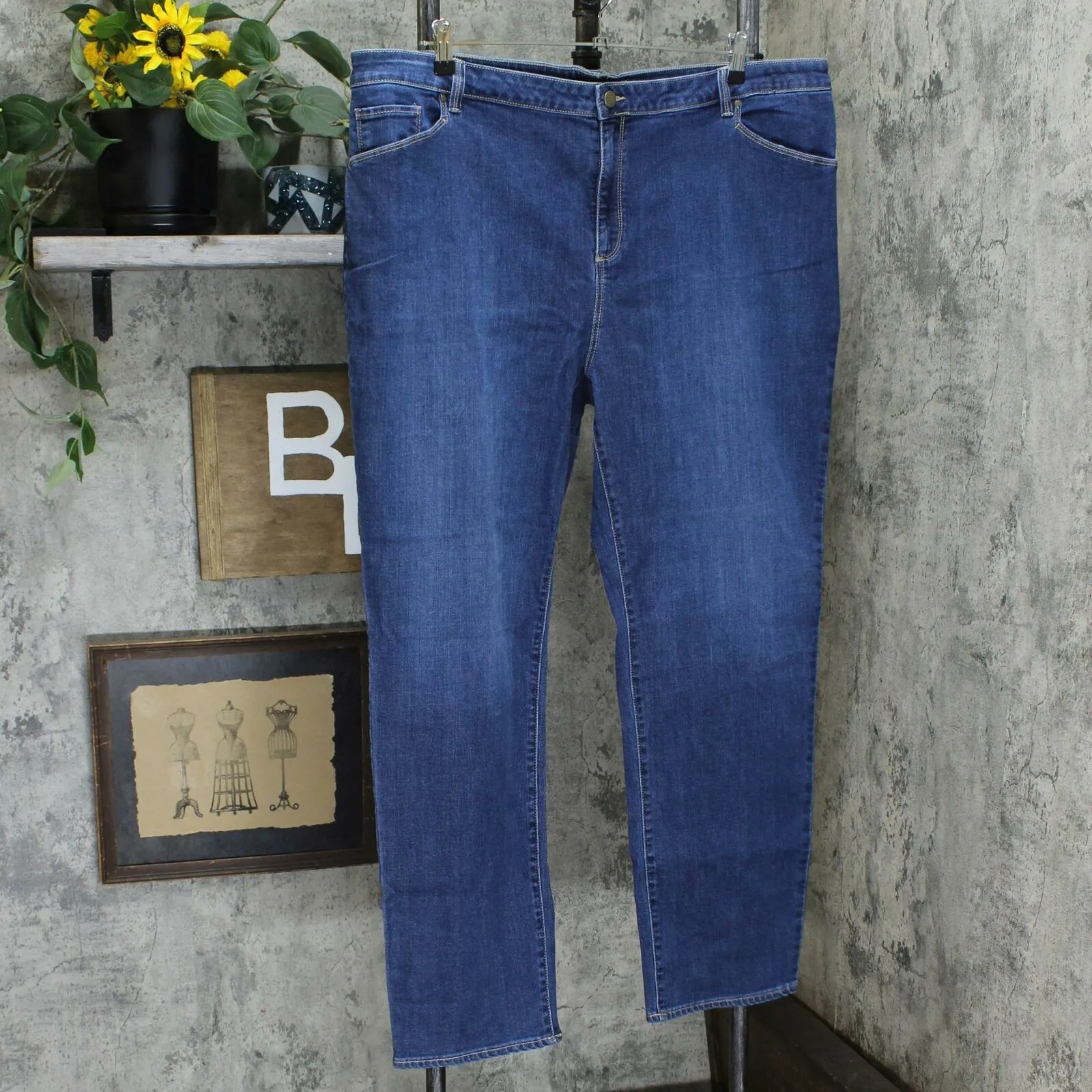Susan Graver Plus Size High Stretch Denim Fly Front Jeans