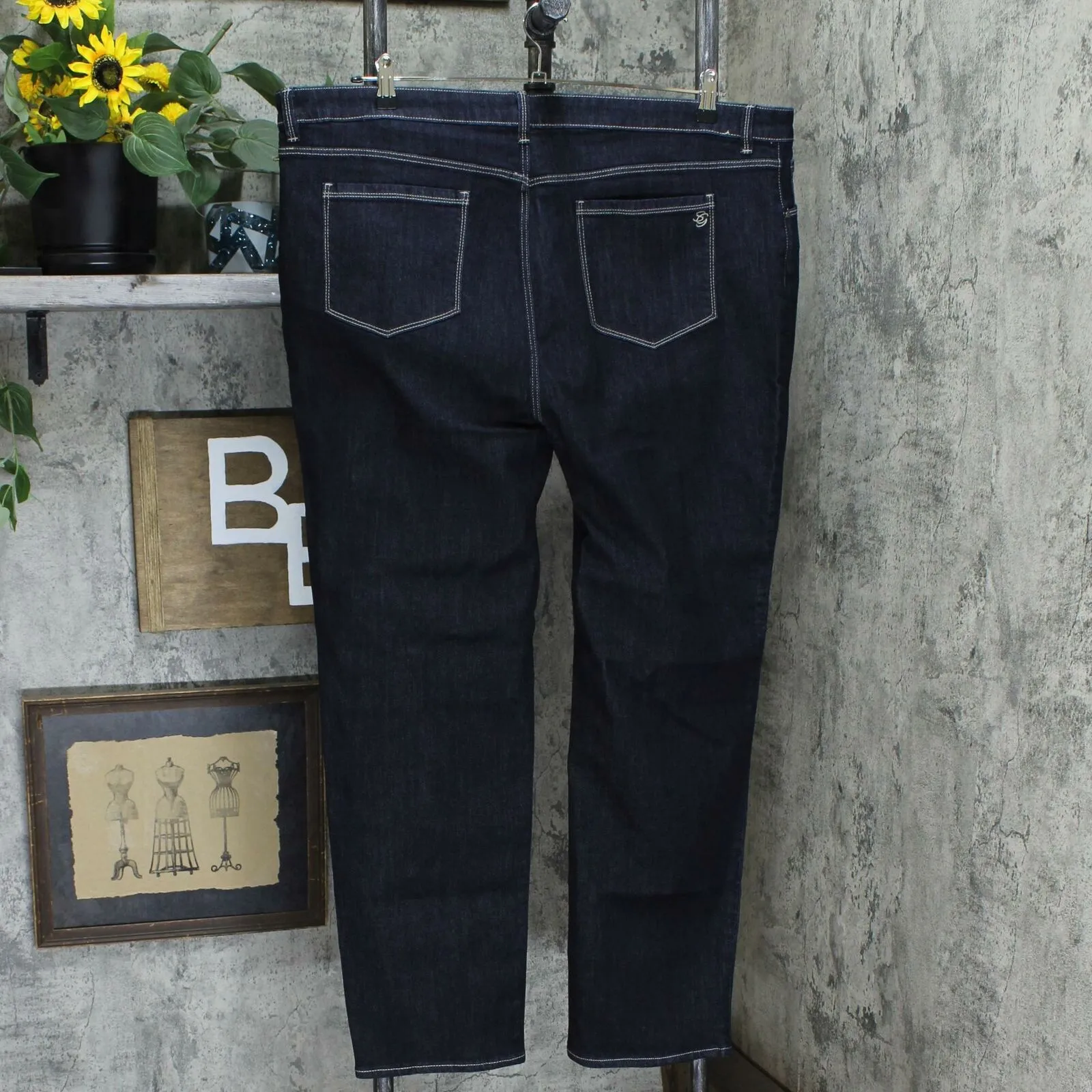 Susan Graver Plus Size High Stretch Denim Fly Front Jeans