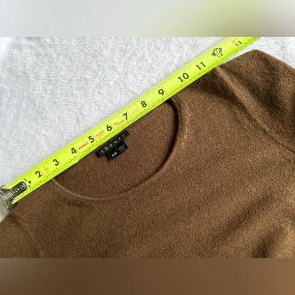 Theory Women's Brown Puffy Long Sleeve Top M