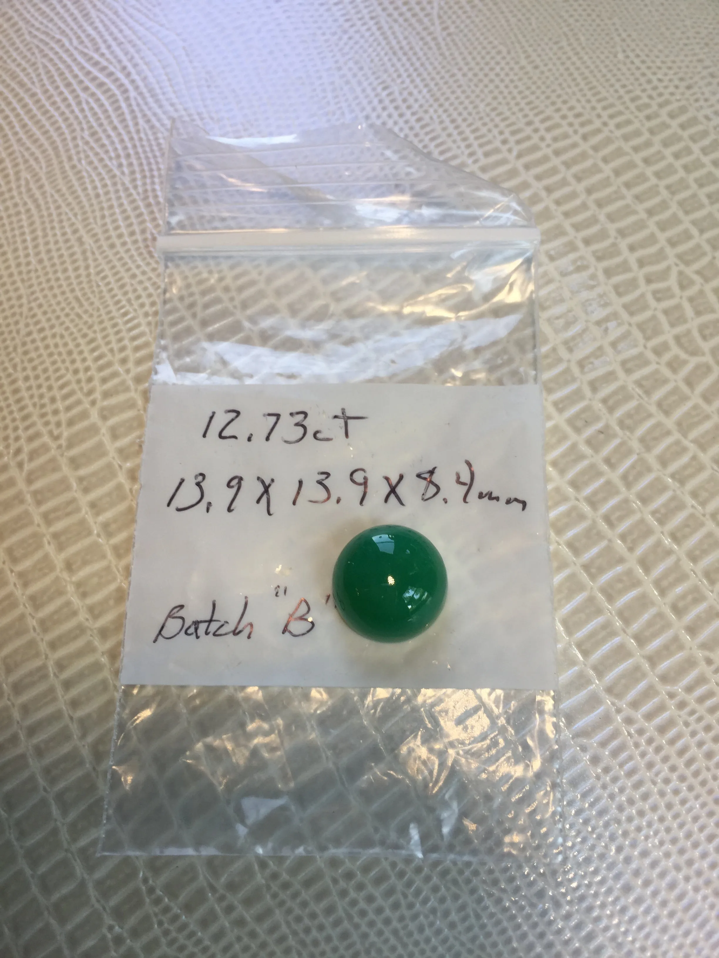 USE 12.73 ct. Marlborough Green Chalcedony, 12.73 ct. Cabochon, Master cut Top Quality