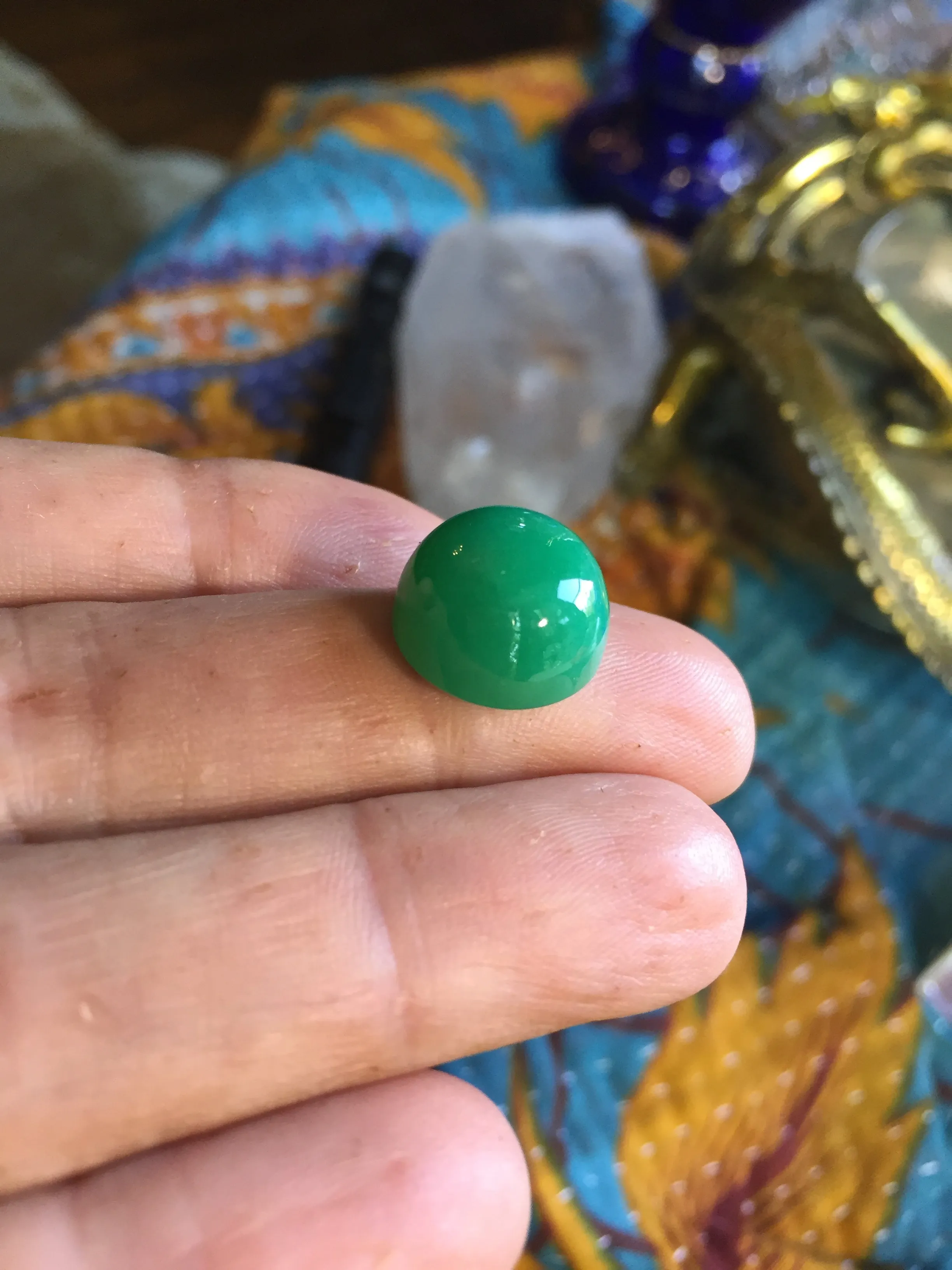 USE 12.73 ct. Marlborough Green Chalcedony, 12.73 ct. Cabochon, Master cut Top Quality