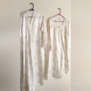 Vintage Barbizon Satin Lace Gown &amp; Robe Floral Peach White Maxi Long MEDIUM 8/10