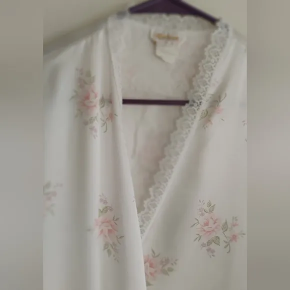 Vintage Barbizon Satin Lace Gown &amp; Robe Floral Peach White Maxi Long MEDIUM 8/10