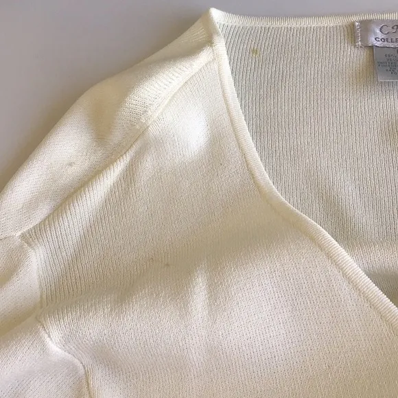 Vintage flower appliqué iridescent beaded ecru cream sweater long sleeve blouse