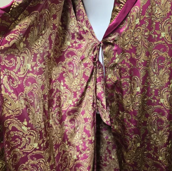 VINTAGE KATHRYN Robe Belted Pockets Floral Satin