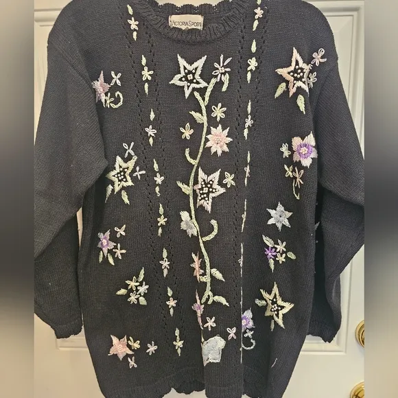 Vintage, knit, black, Victoria, embroidered, casual, sweater, 90s, 2000s, barbie