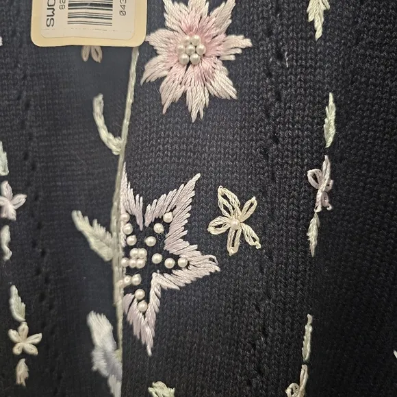 Vintage, knit, black, Victoria, embroidered, casual, sweater, 90s, 2000s, barbie