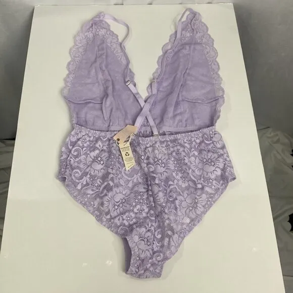 We are HAH NWT Comin' In HAHT Lace Bodysuit Lavender - Size S