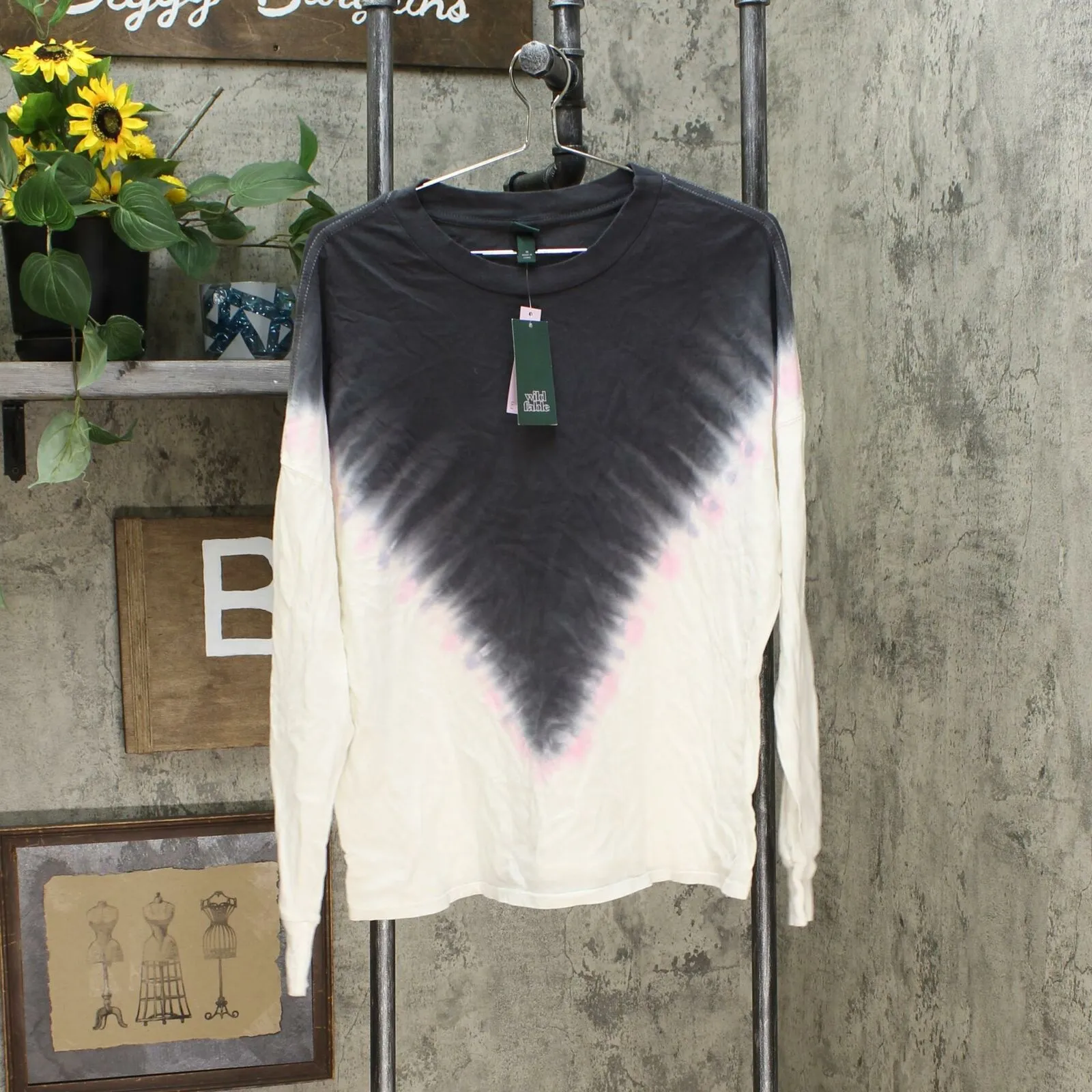 Wild Fable Women's Long Sleeve Crewneck Tie-Dye T-Shirt