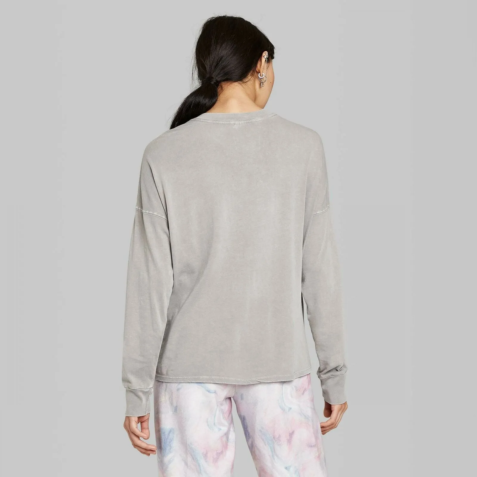 Wild Fable Women's New York Long Sleeve Crewneck Relaxed Graphic T-Shirt