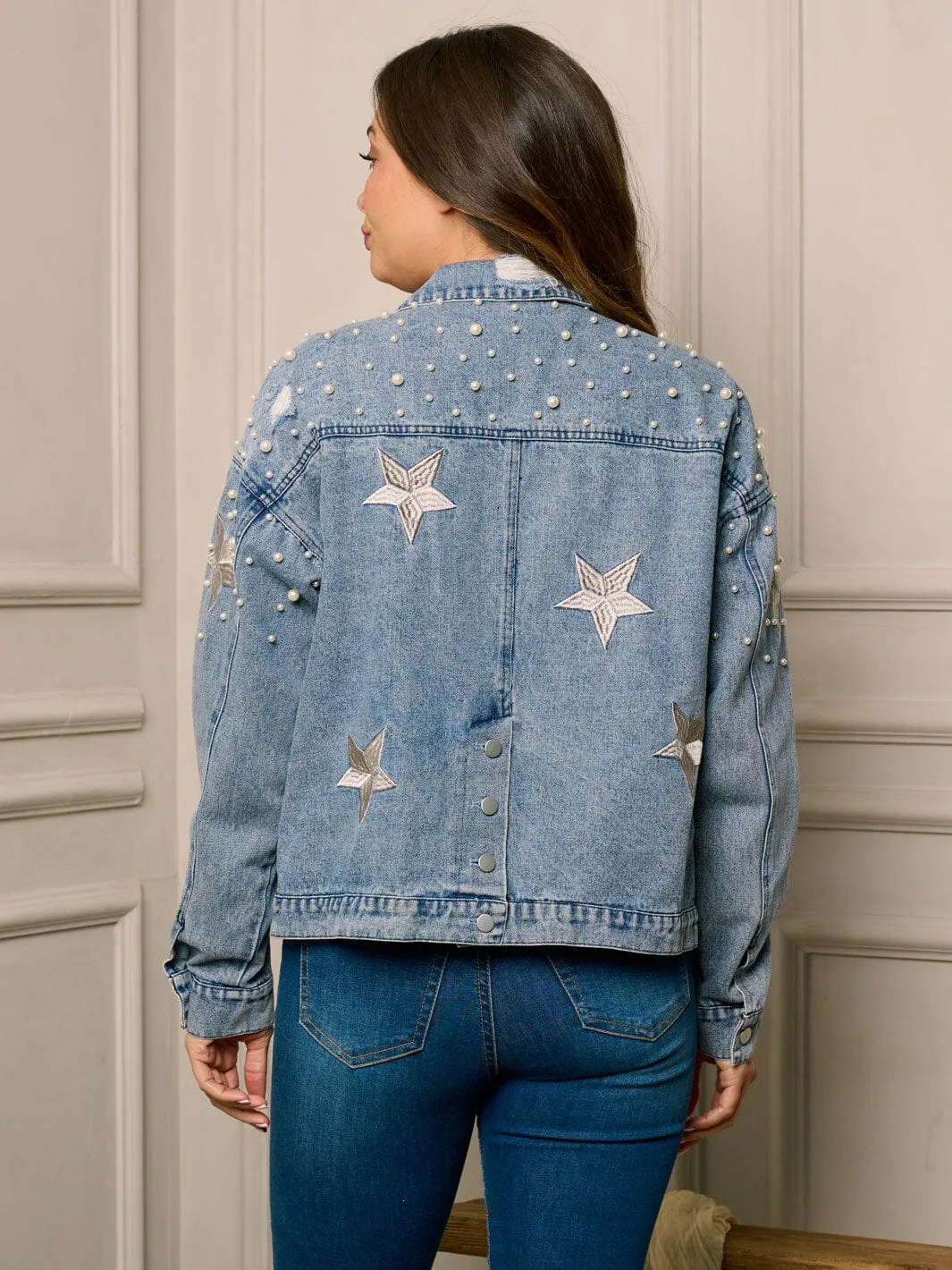 WOMEN'S LONG SLEEVE BUTTON UP PEARL & STARS DETAILED DENIM JACKET