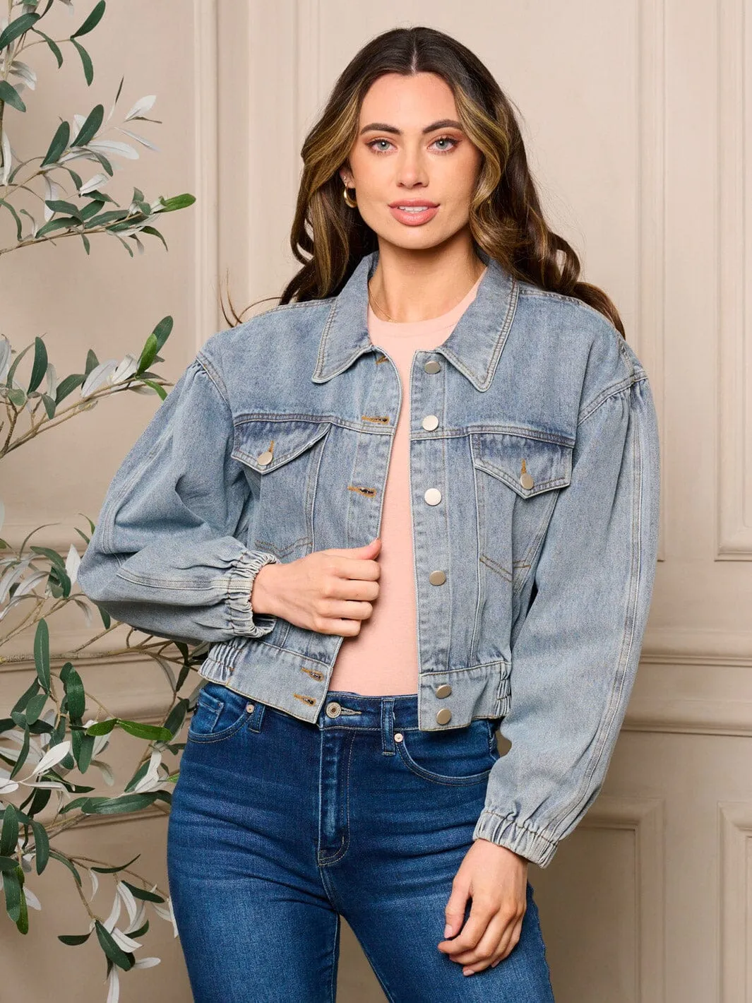 WOMEN'S LONG SLEEVE POCKETS BUTTON CLOSURE DENIM JACKET