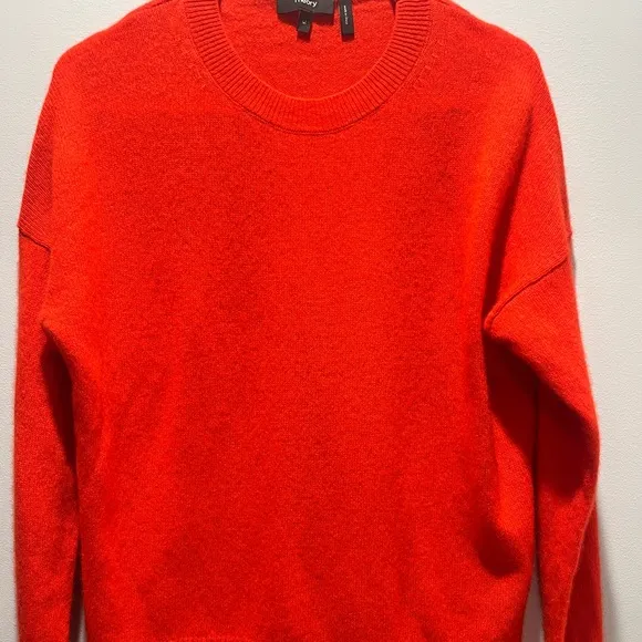 Women's Theory Orange-Red,Medium Pullover Sweater,100% Cashmere