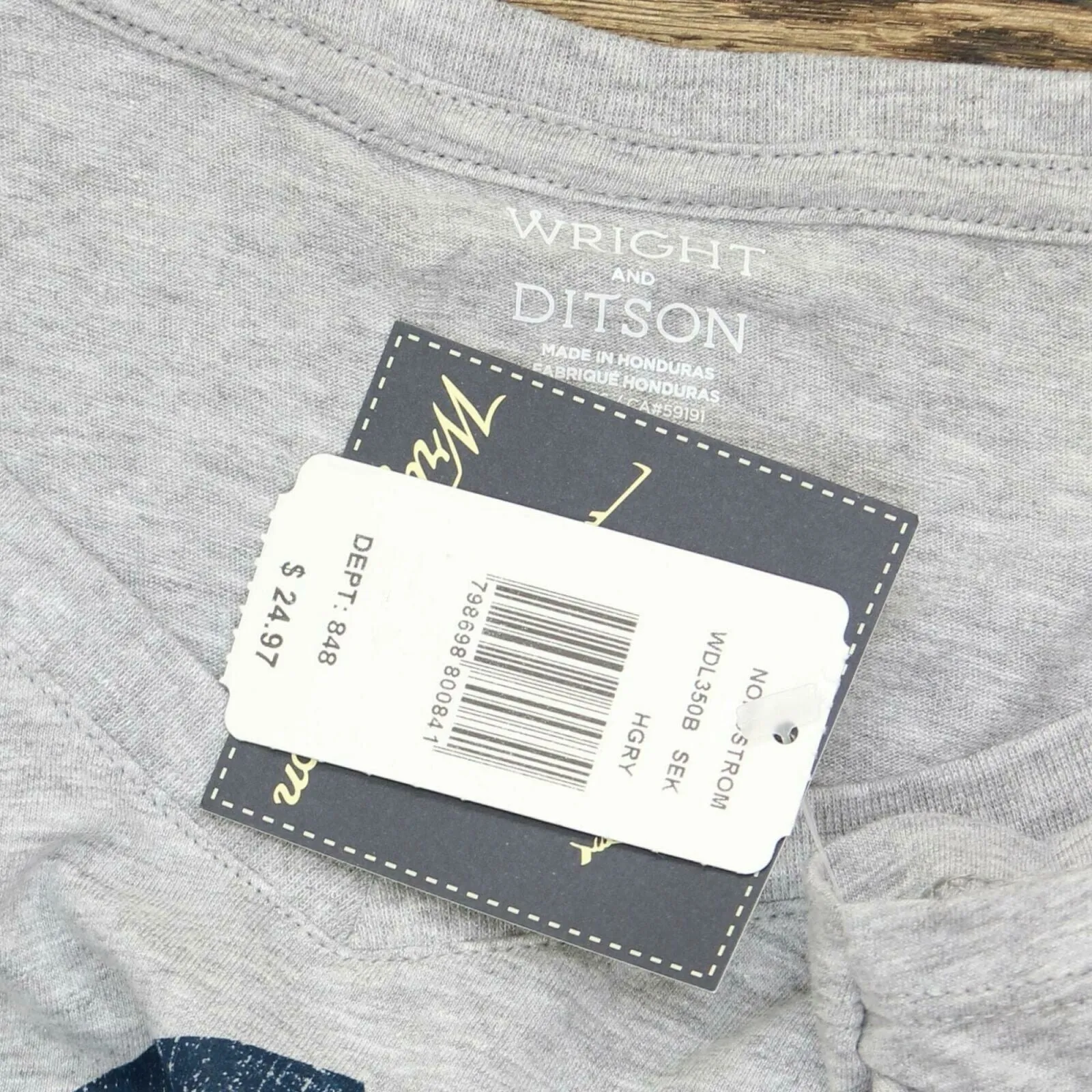 Wright And Ditson Women's NHL Seattle Kraken T-shirt