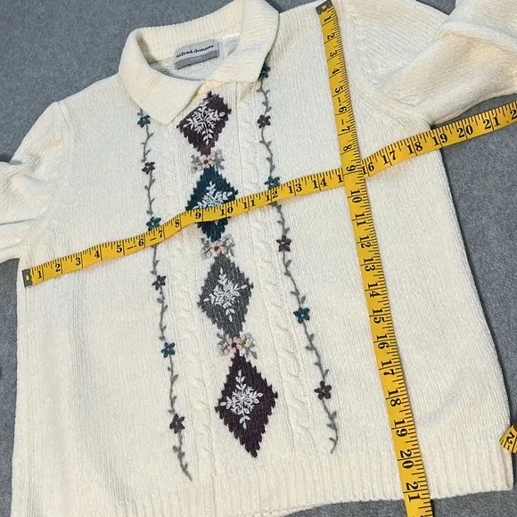 Y2K 90s Vintage Chenille Sweater Medium Petite Collar Ivory Cottage Preppy